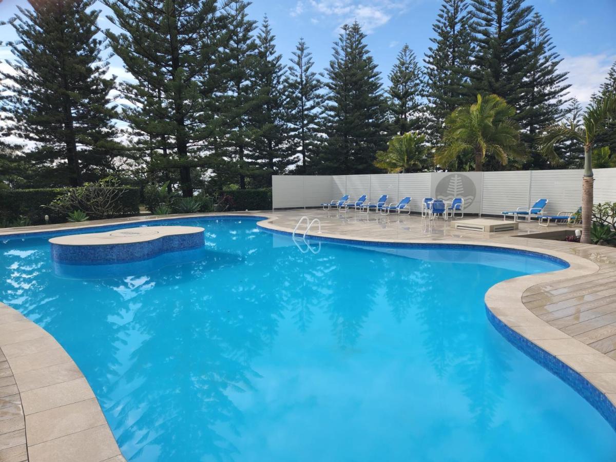 Burleigh Surf Apartments Gold Coast Bagian luar foto