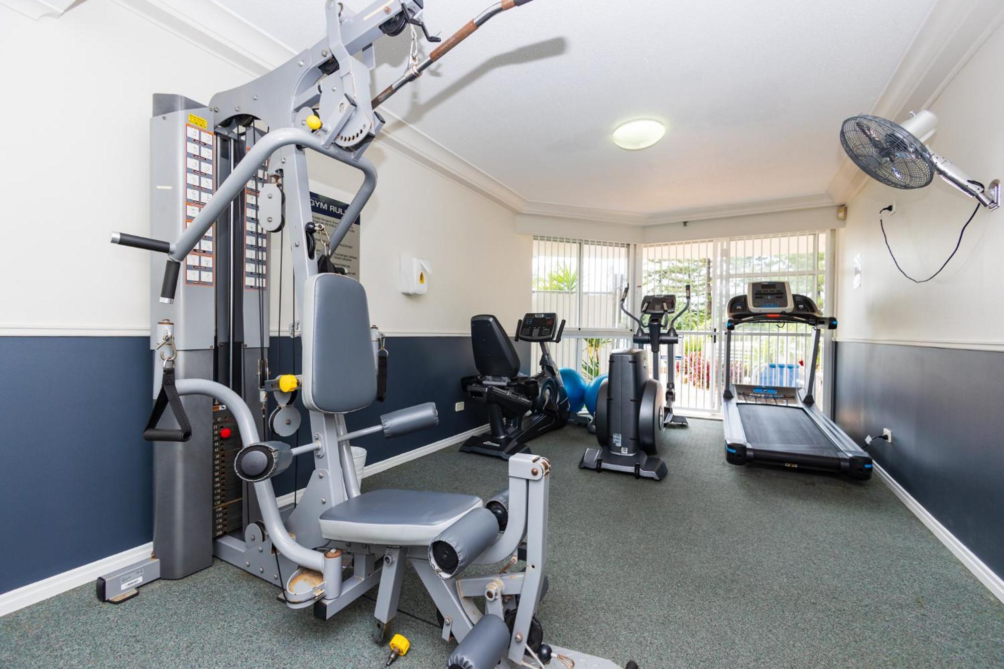 Burleigh Surf Apartments Gold Coast Bagian luar foto