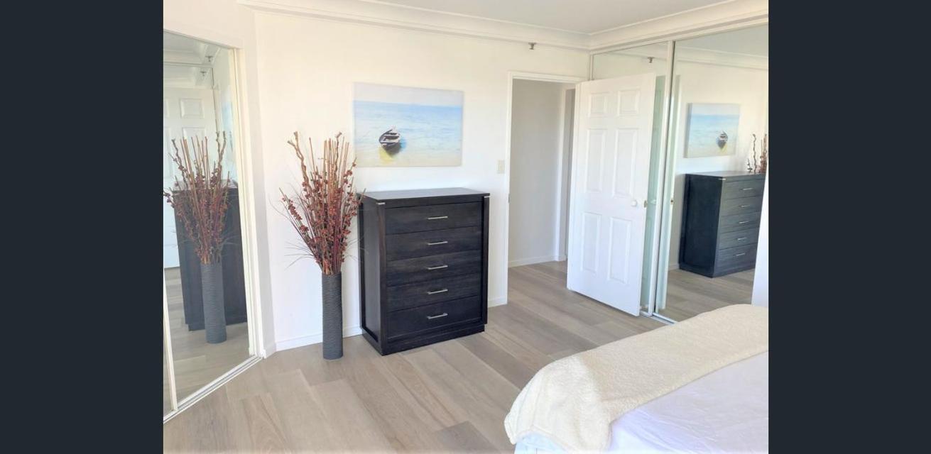 Burleigh Surf Apartments Gold Coast Bagian luar foto