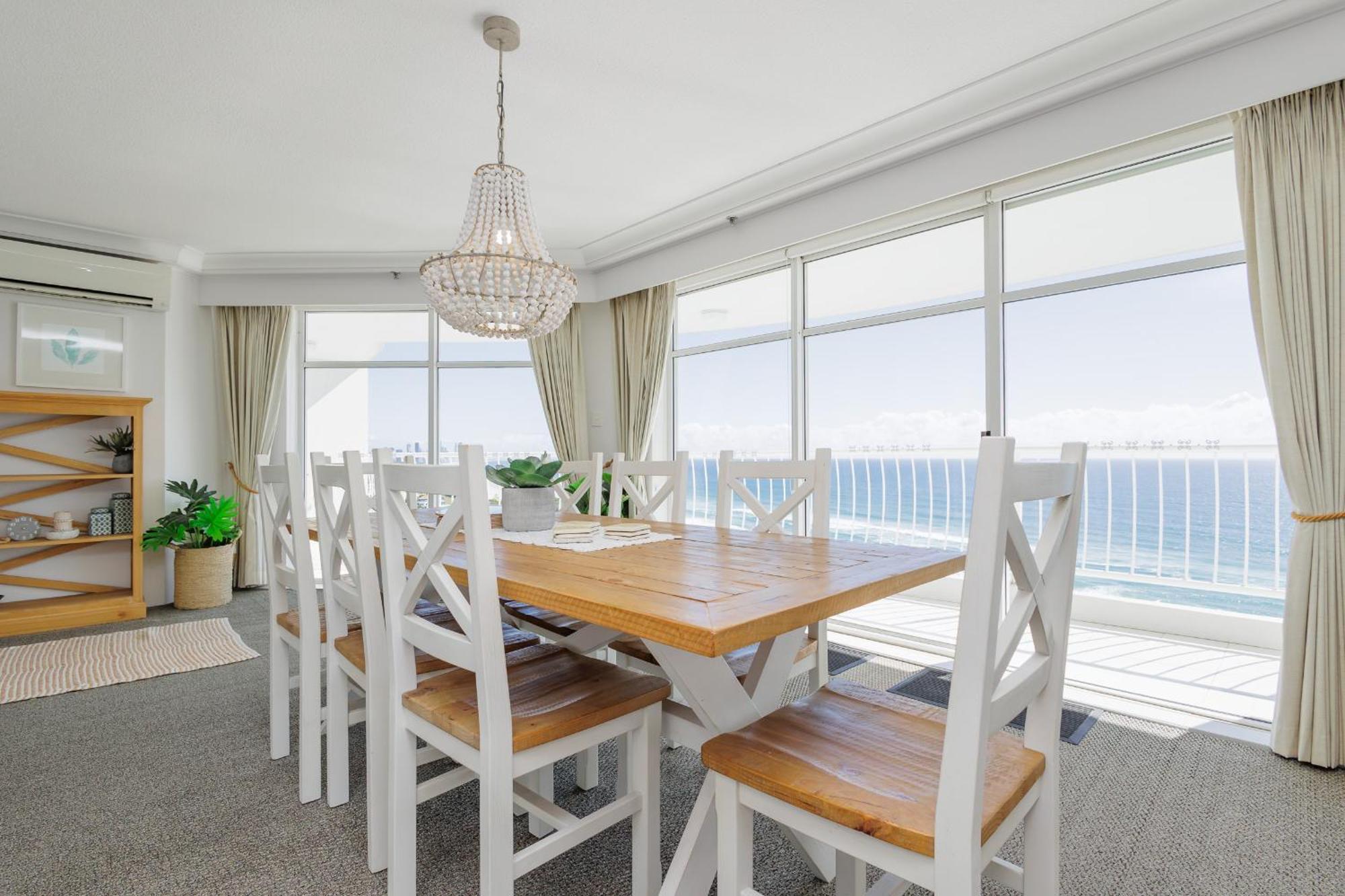Burleigh Surf Apartments Gold Coast Bagian luar foto