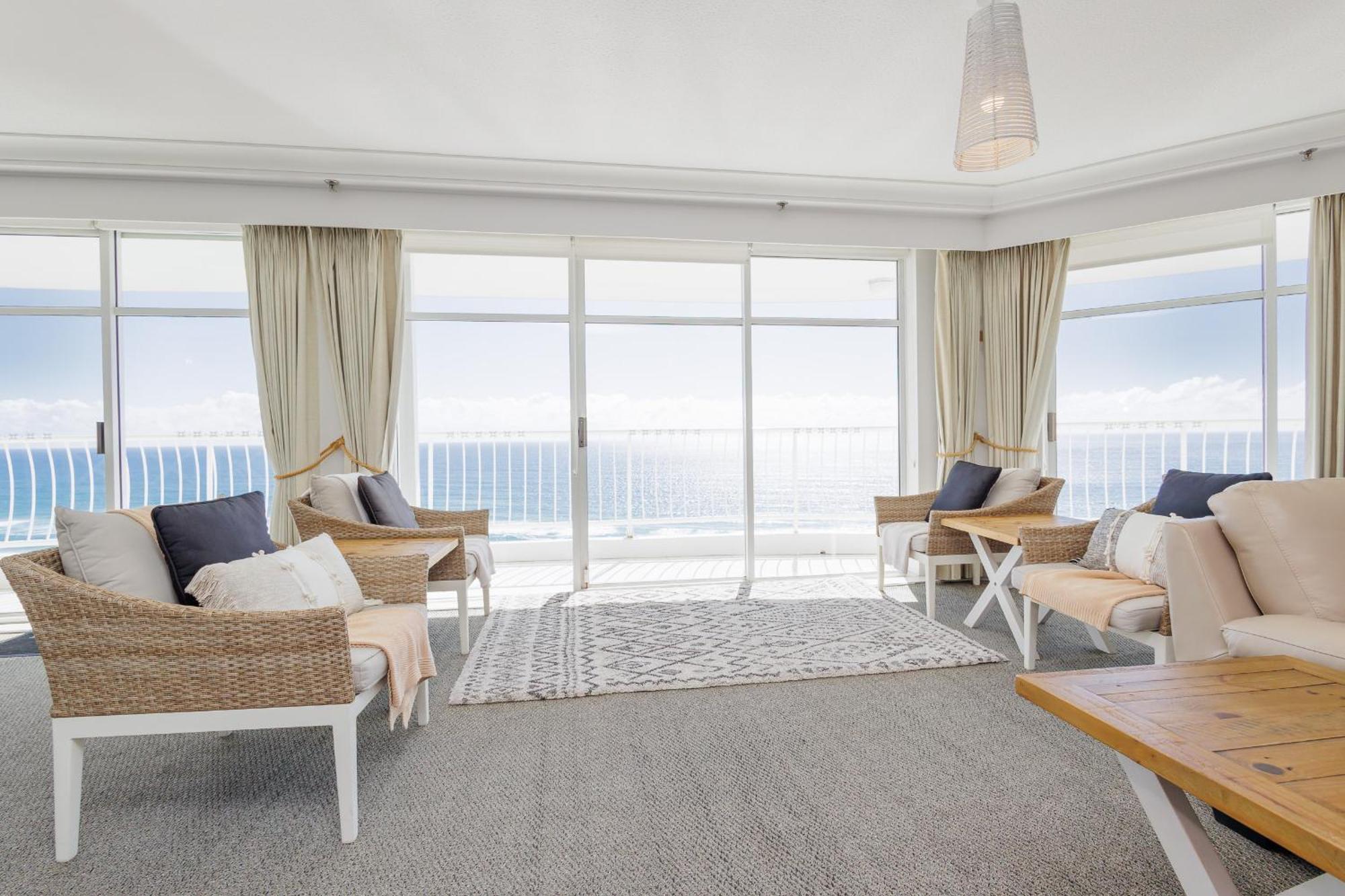 Burleigh Surf Apartments Gold Coast Bagian luar foto